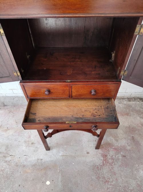 ANTIQUE 19TH CENTURY SOLID MAHOGANY CAMPAIGN CABINET ON STAND - ADDITIONAL PHOTO 3