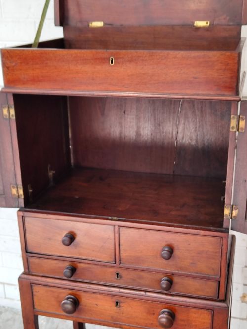 ANTIQUE 19TH CENTURY SOLID MAHOGANY CAMPAIGN CABINET ON STAND - ADDITIONAL PHOTO 6