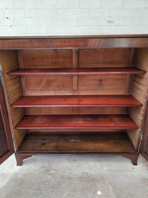 ANTIQUE REGENCY MAHOGANY ENCLOSED ADJUSTABLE BOOKCASE - ADDITIONAL PHOTO 7