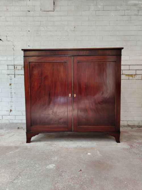 ANTIQUE REGENCY MAHOGANY ENCLOSED ADJUSTABLE BOOKCASE - ADDITIONAL PHOTO 12