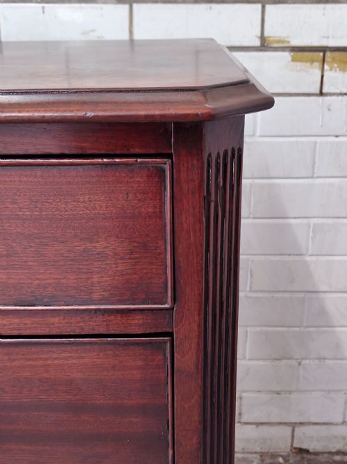 ANTIQUE GEORGE III SOLID MAHOGANY CHEST OF DRAWERS - ADDITIONAL PHOTO 2