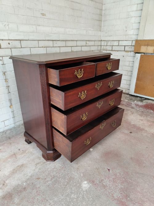ANTIQUE GEORGE III SOLID MAHOGANY CHEST OF DRAWERS - ADDITIONAL PHOTO 11
