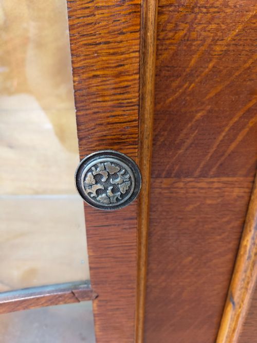 ANTIQUE VINTAGE ART DECO ROUND WALNUT GLAZED CABINET - ADDITIONAL PHOTO 7