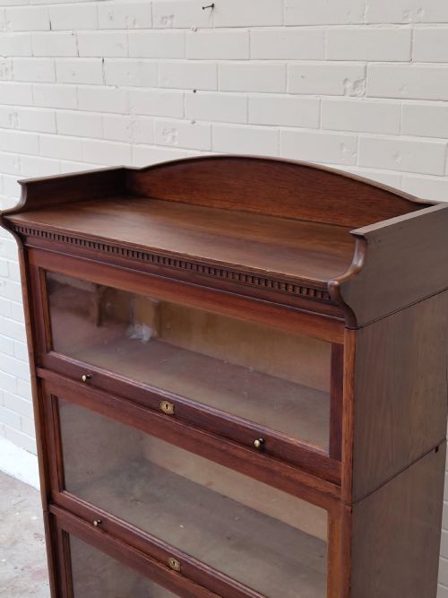 ANTIQUE EDWARDIAN SOLID OAK GLAZED BARRISTERS SECTIONAL STACKING BOOKCASE - ADDITIONAL PHOTO 1