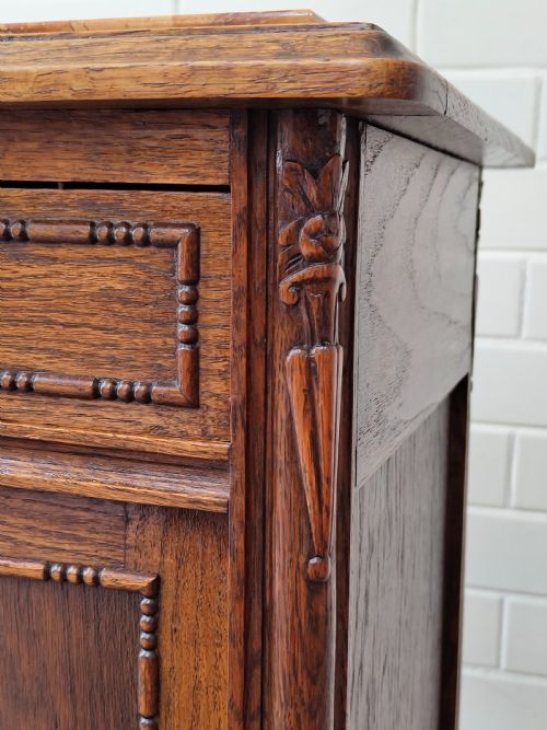 ANTIQUE PAIR OF FRENCH SOLID OAK MARBLE TOP BEDSIDE LAMP TABLES CUPBOARDS - ADDITIONAL PHOTO 9