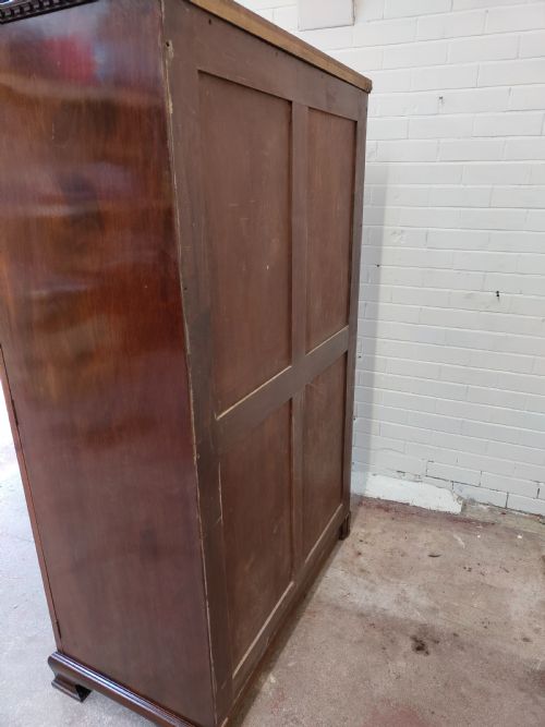 ANTIQUE EDWARDIAN SOLID MAHOGANY DWARF DOUBLE WARDROBE ARMOIRE COMPACTUM BY MAPLE CO LONDON - ADDITIONAL PHOTO 4