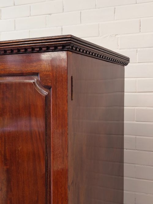 ANTIQUE EDWARDIAN SOLID MAHOGANY DWARF DOUBLE WARDROBE ARMOIRE COMPACTUM BY MAPLE CO LONDON - ADDITIONAL PHOTO 13