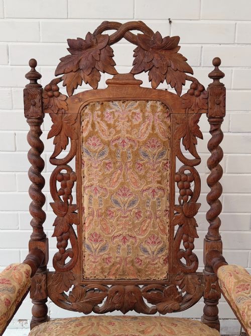 CARVED OAK CAROLEAN STYLE THRONE ARM CHAIR - ADDITIONAL PHOTO 2
