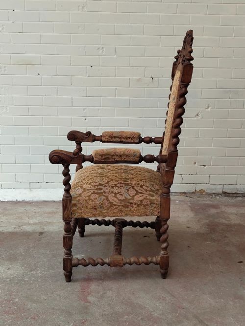 CARVED OAK CAROLEAN STYLE THRONE ARM CHAIR - ADDITIONAL PHOTO 13
