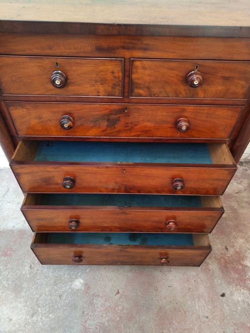 ANTIQUE VICTORIAN MAHOGANY SCOTCH CHEST OF DRAWERS - ADDITIONAL PHOTO 7