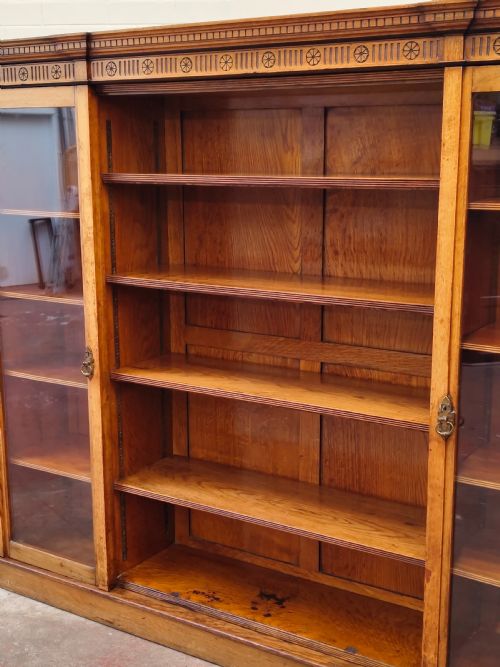 ANTIQUE VICTORIAN AESTHETIC MOVEMENT LARGE SOLID GOLDEN OAK FREE STANDING OPEN GLAZED ADJUSTABLE BOOKCASE - ADDITIONAL PHOTO 9