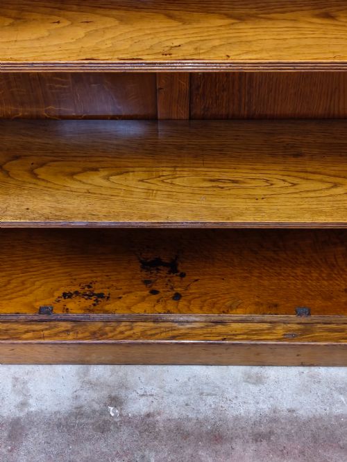 ANTIQUE VICTORIAN AESTHETIC MOVEMENT LARGE SOLID GOLDEN OAK FREE STANDING OPEN GLAZED ADJUSTABLE BOOKCASE - ADDITIONAL PHOTO 18