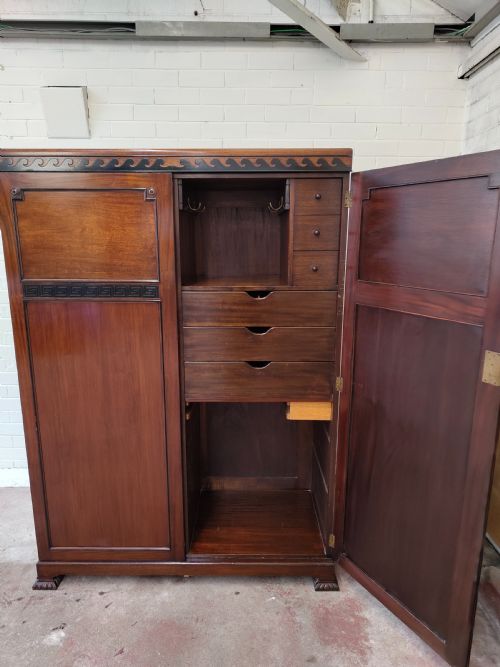 ANTIQUE ART DECO SOLID MAHOGANY DOUBLE DWARF WARDROBE ARMOIRE COMPACTUM - ADDITIONAL PHOTO 12