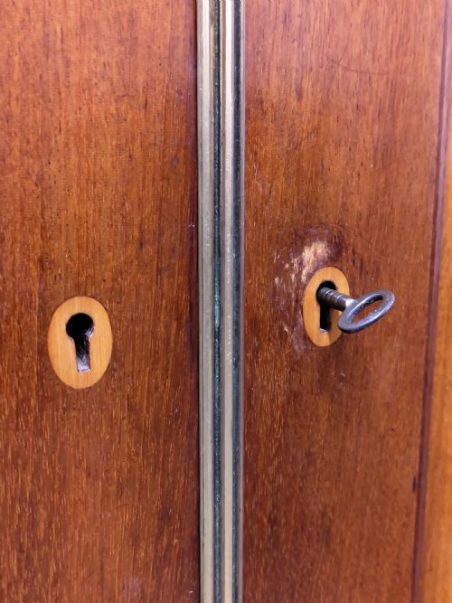 ANTIQUE EDWARDIAN SOLID MAHOGANY DOUBLE WARDROBE ARMOIRE COMPACTUM - ADDITIONAL PHOTO 9
