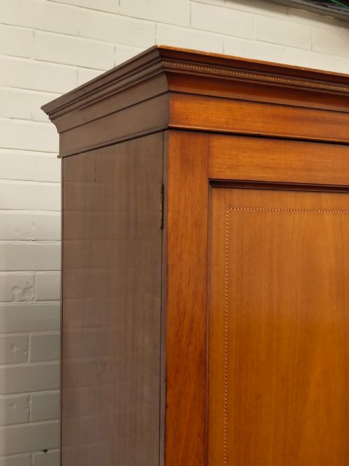 ANTIQUE EDWARDIAN SOLID MAHOGANY DOUBLE WARDROBE ARMOIRE COMPACTUM - ADDITIONAL PHOTO 16