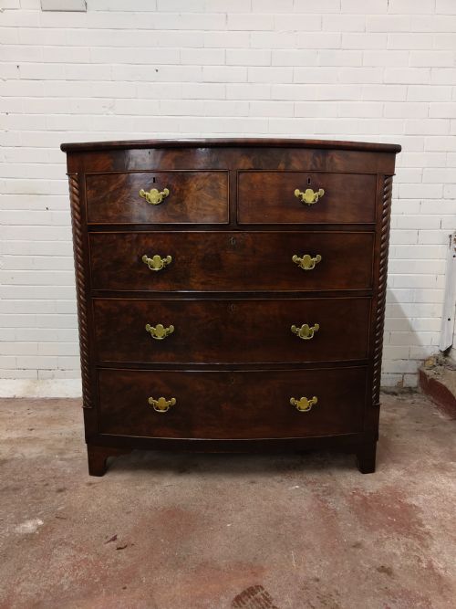 ANTIQUE WILLIAM IV REGENCY BURR MAHOGANY COUNTRY HOUSE BOW FRONT CHEST OF DRAWERS - ADDITIONAL PHOTO 1