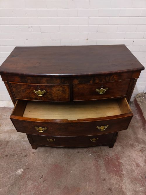 ANTIQUE WILLIAM IV REGENCY BURR MAHOGANY COUNTRY HOUSE BOW FRONT CHEST OF DRAWERS - ADDITIONAL PHOTO 9