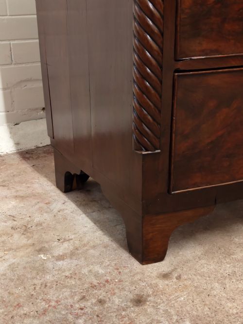 ANTIQUE WILLIAM IV REGENCY BURR MAHOGANY COUNTRY HOUSE BOW FRONT CHEST OF DRAWERS - ADDITIONAL PHOTO 14