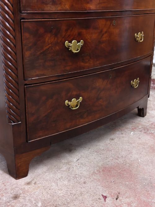 ANTIQUE WILLIAM IV REGENCY BURR MAHOGANY COUNTRY HOUSE BOW FRONT CHEST OF DRAWERS - ADDITIONAL PHOTO 15