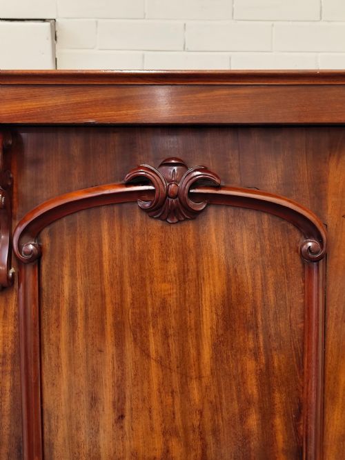 ANTIQUE VICTORIAN SOLID MAHOGANY DOUBLE WARDROBE ARMOIRE COMPACTUM - ADDITIONAL PHOTO 3