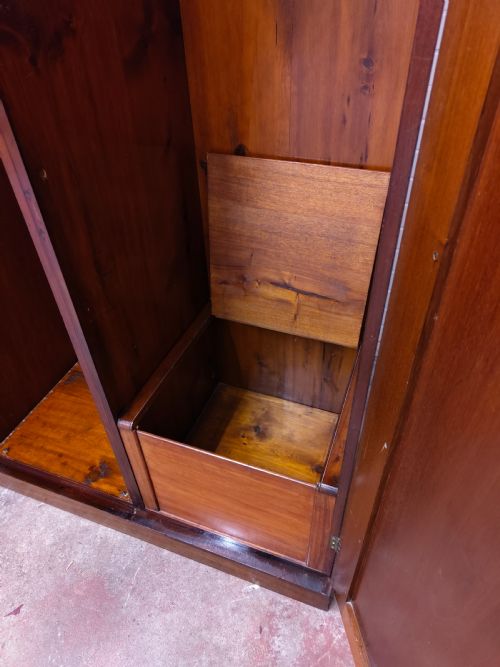 ANTIQUE VICTORIAN SOLID MAHOGANY DOUBLE WARDROBE ARMOIRE COMPACTUM - ADDITIONAL PHOTO 19