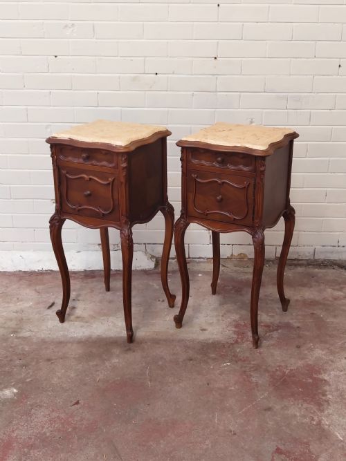 ANTIQUE PAIR OF FRENCH SOLID MAHOGANY BEDSIDE LAMP TABLES - ADDITIONAL PHOTO 2