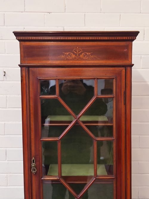 ANTIQUE EDWARDIAN SOLID MAHOGANY ASTRAGAL GLAZED INLAID DISPLAY CABINET - ADDITIONAL PHOTO 11