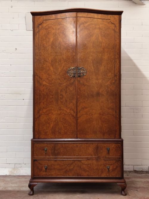 antique burr walnut single wardrobe armoire compactum - CATEGORY: ANTIQUE WARDROBES - DATED 1930