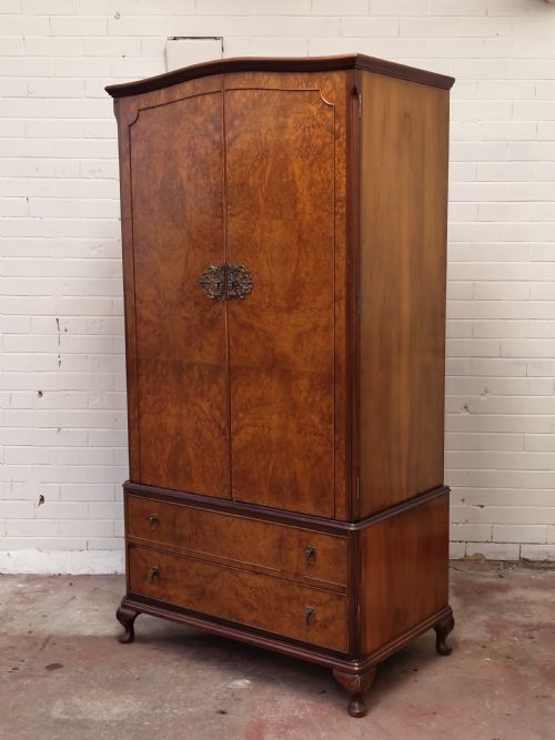 ANTIQUE BURR WALNUT SINGLE WARDROBE ARMOIRE COMPACTUM - ADDITIONAL PHOTO 4