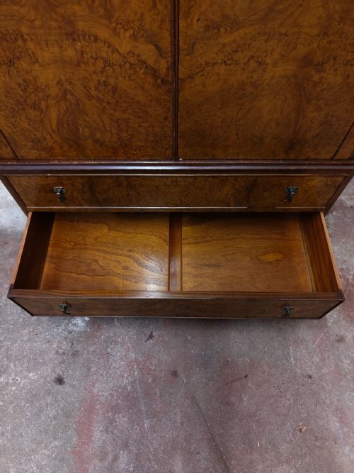 ANTIQUE BURR WALNUT SINGLE WARDROBE ARMOIRE COMPACTUM - ADDITIONAL PHOTO 7