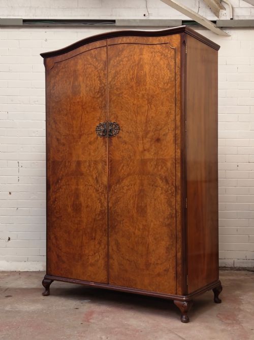 ANTIQUE BURR WALNUT DOUBLE WARDROBE ARMOIRE COMPACTUM - ADDITIONAL PHOTO 13