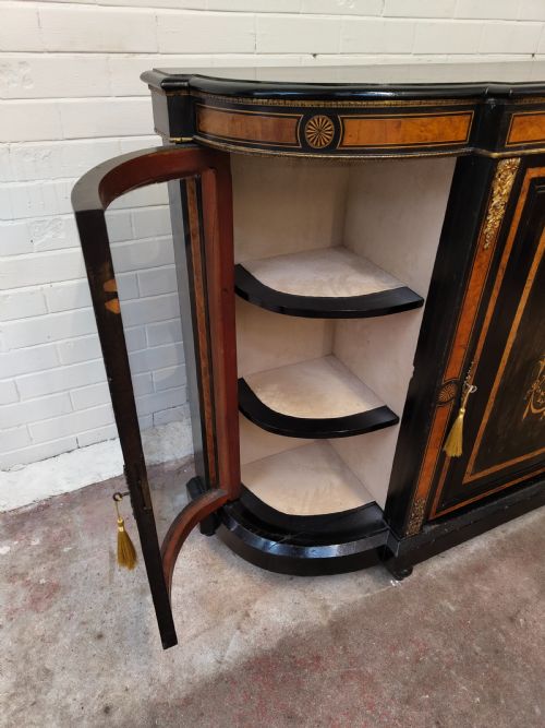 ANTIQUE EARLY VICTORIAN ENGLISH EBONISED INLAID AND ORMOLU CREDENZA SIDEBOARD CABINET - ADDITIONAL PHOTO 9