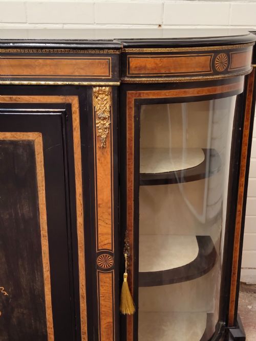 ANTIQUE EARLY VICTORIAN ENGLISH EBONISED INLAID AND ORMOLU CREDENZA SIDEBOARD CABINET - ADDITIONAL PHOTO 21