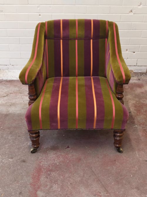 ANTIQUE VICTORIAN WALNUT LIBRARY FIRESIDE EASY LOW ARMCHAIR - ADDITIONAL PHOTO 2