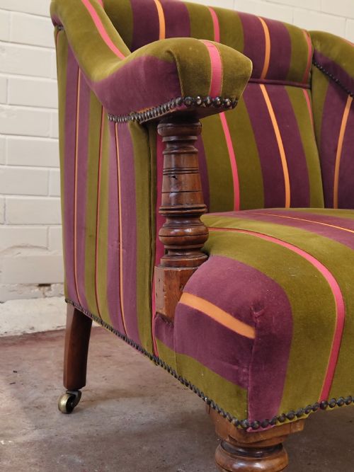 ANTIQUE VICTORIAN WALNUT LIBRARY FIRESIDE EASY LOW ARMCHAIR - ADDITIONAL PHOTO 3