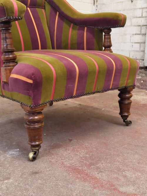 ANTIQUE VICTORIAN WALNUT LIBRARY FIRESIDE EASY LOW ARMCHAIR - ADDITIONAL PHOTO 11