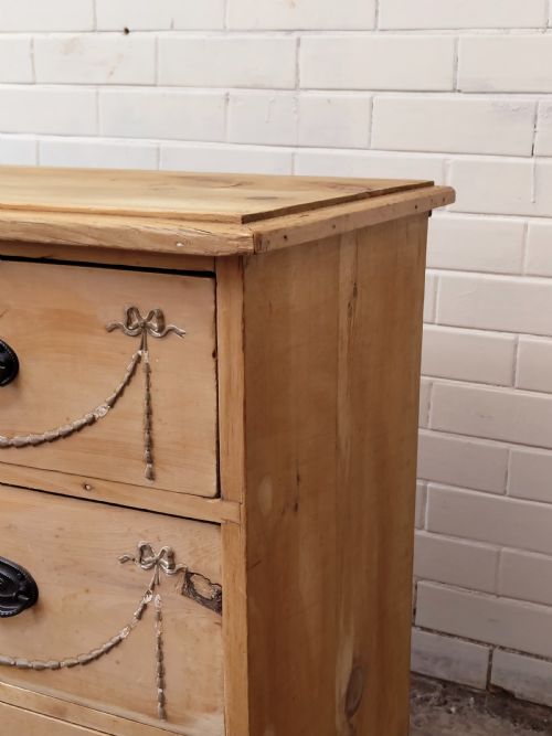 DIMINUTIVE ANTIQUE REGENCY SOLID PINE COUNTRY HOUSE CHEST OF DRAWERS - ADDITIONAL PHOTO 14