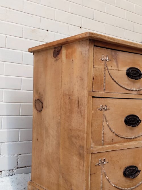 DIMINUTIVE ANTIQUE REGENCY SOLID PINE COUNTRY HOUSE CHEST OF DRAWERS - ADDITIONAL PHOTO 16