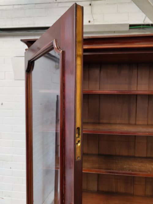 ANTIQUE VICTORIAN MAHOGANY GLAZED ADJUSTABLE BOOKCASE ON CUPBOARD - ADDITIONAL PHOTO 9