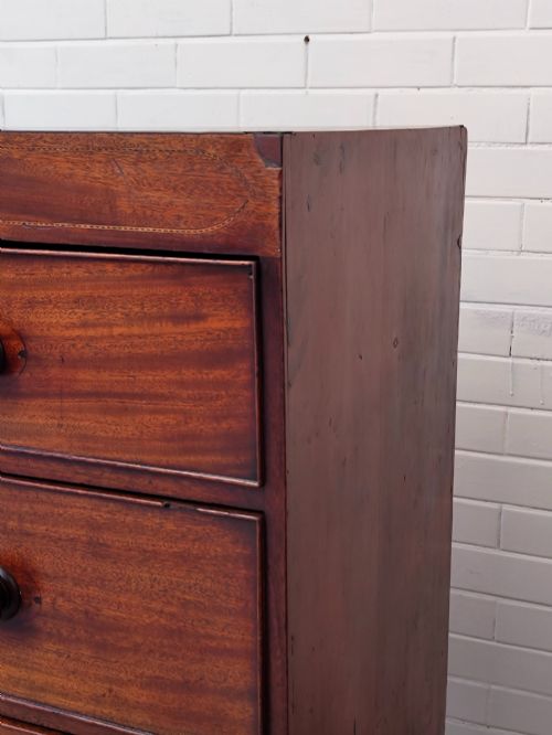 ANTIQUE MAHOGANY GEORGIAN CHEST OF DRAWERS - ADDITIONAL PHOTO 13