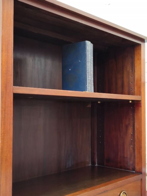 ANTIQUE EDWARDIAN SOLID MAHOGANY ADJUSTABLE OPEN BOOKCASE - ADDITIONAL PHOTO 5