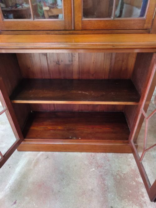 ANTIQUE VICTORIAN MAHOGANY ASTRAGAL GLAZED VICTORIAN ADJUSTABLE BOOKCASE - ADDITIONAL PHOTO 7