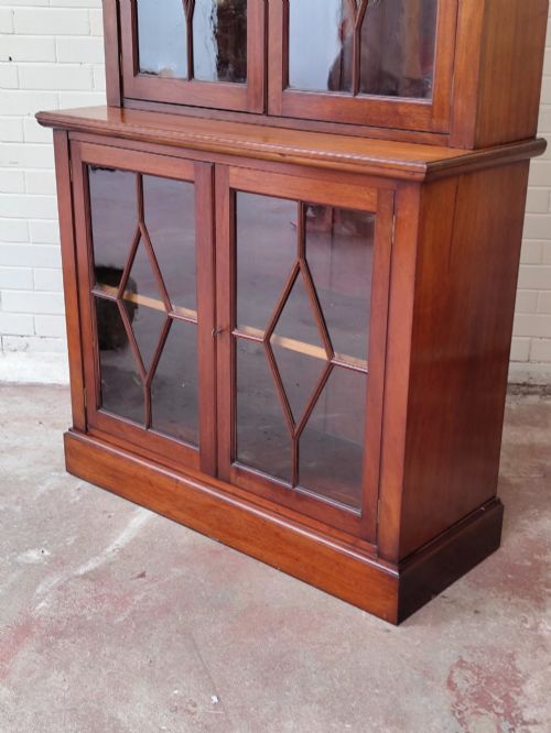 ANTIQUE VICTORIAN MAHOGANY ASTRAGAL GLAZED VICTORIAN ADJUSTABLE BOOKCASE - ADDITIONAL PHOTO 13