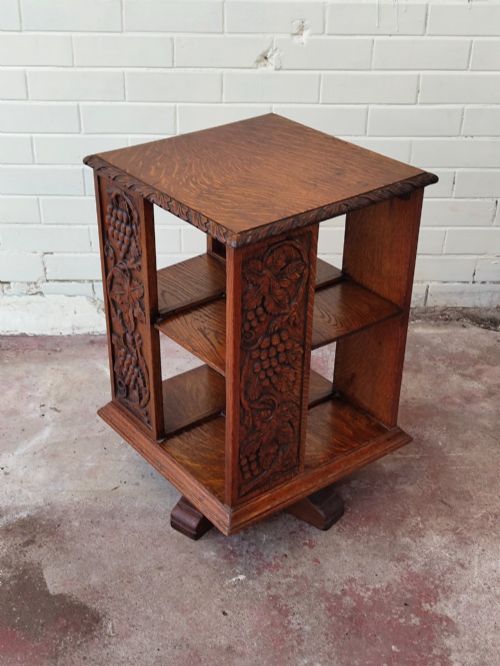 ANTIQUE VICTORIAN CARVED GOLDEN OAK REVOLVING BOOKCASE
