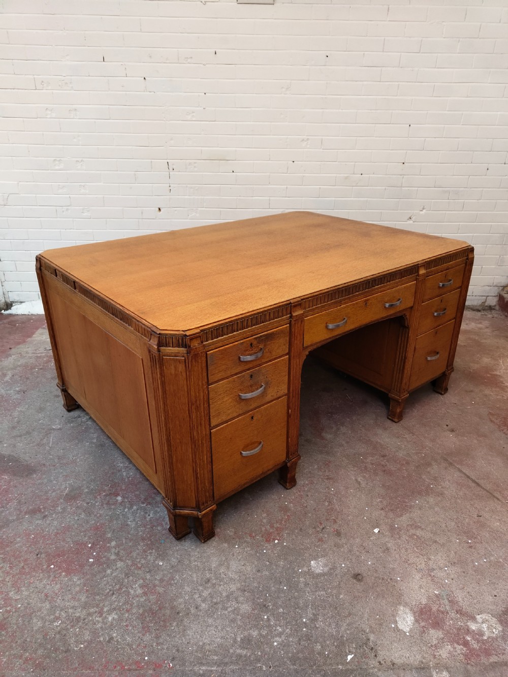 Imposing Antique Golden Oak Art Deco partners Desk by Waring & Gillows