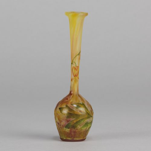 EARLY 20TH CENTURY ART NOUVEAU CAMEO GLASS MONTBRECIA VASE BY DAUM FRRES - ADDITIONAL PHOTO 2