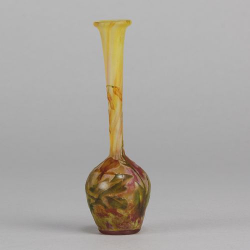 EARLY 20TH CENTURY ART NOUVEAU CAMEO GLASS MONTBRECIA VASE BY DAUM FRRES - ADDITIONAL PHOTO 7