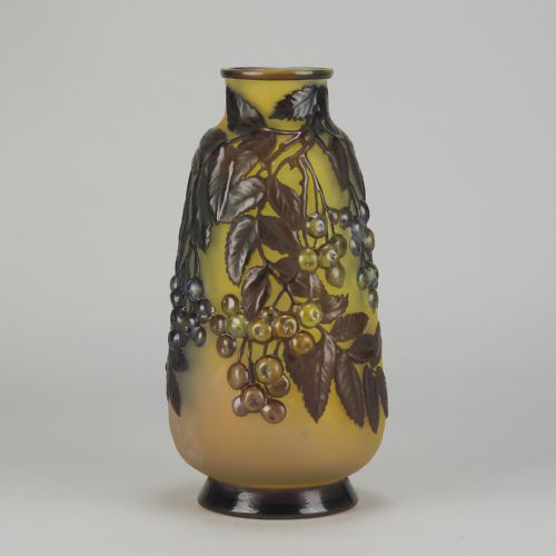 EARLY 20TH CENTURY CAMEO GLASS ENTITLED SORBIER SOUFFL VASE BY GALL - ADDITIONAL PHOTO 1