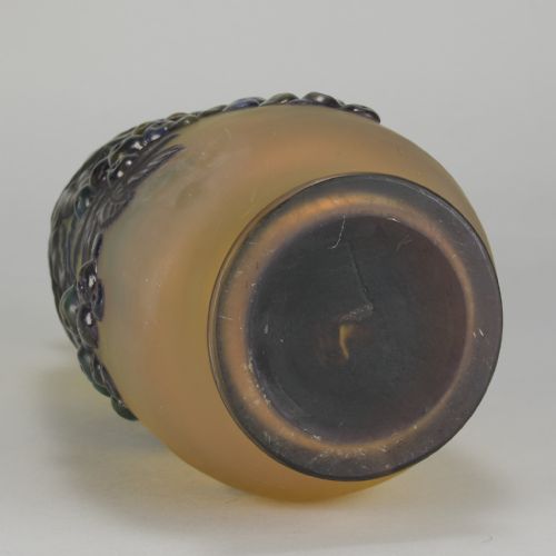 EARLY 20TH CENTURY CAMEO GLASS ENTITLED SORBIER SOUFFL VASE BY GALL - ADDITIONAL PHOTO 10