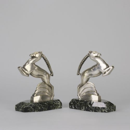 EARLY 20TH CENTURY ART DECO BRONZE GAZELLE BOOKENDS BY A KELETY - ADDITIONAL PHOTO 2